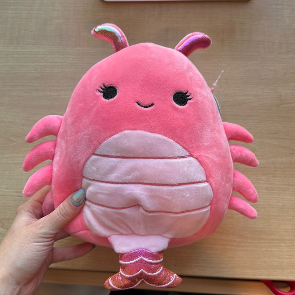 NEW SQUISHMALLOW